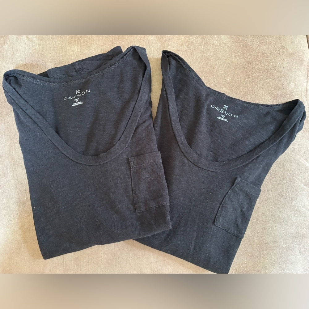 2 Caslon Black V-Neck Tees- size XS